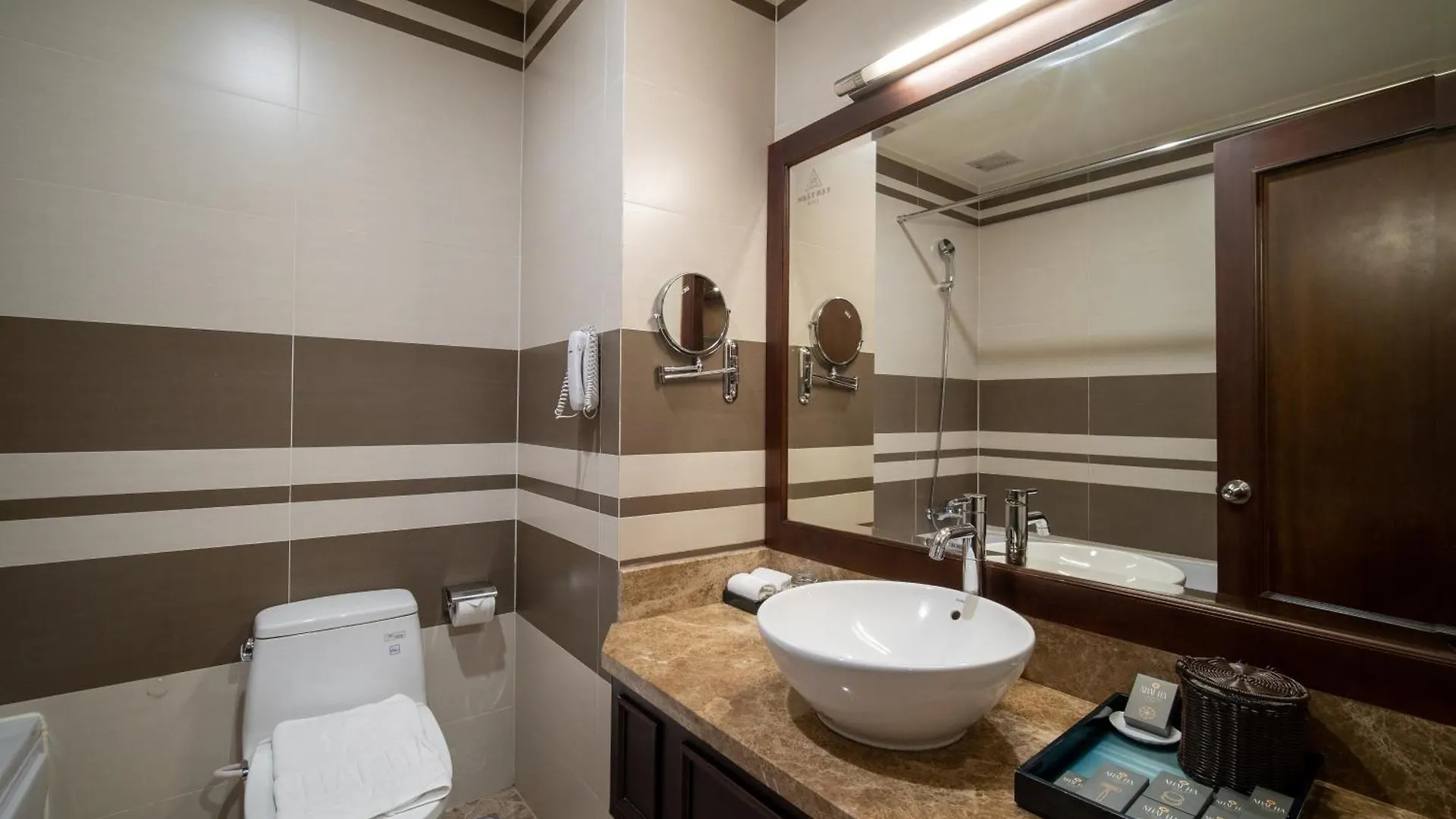 Nhat Ha L'Opera Hotel Ho Chi Minh City