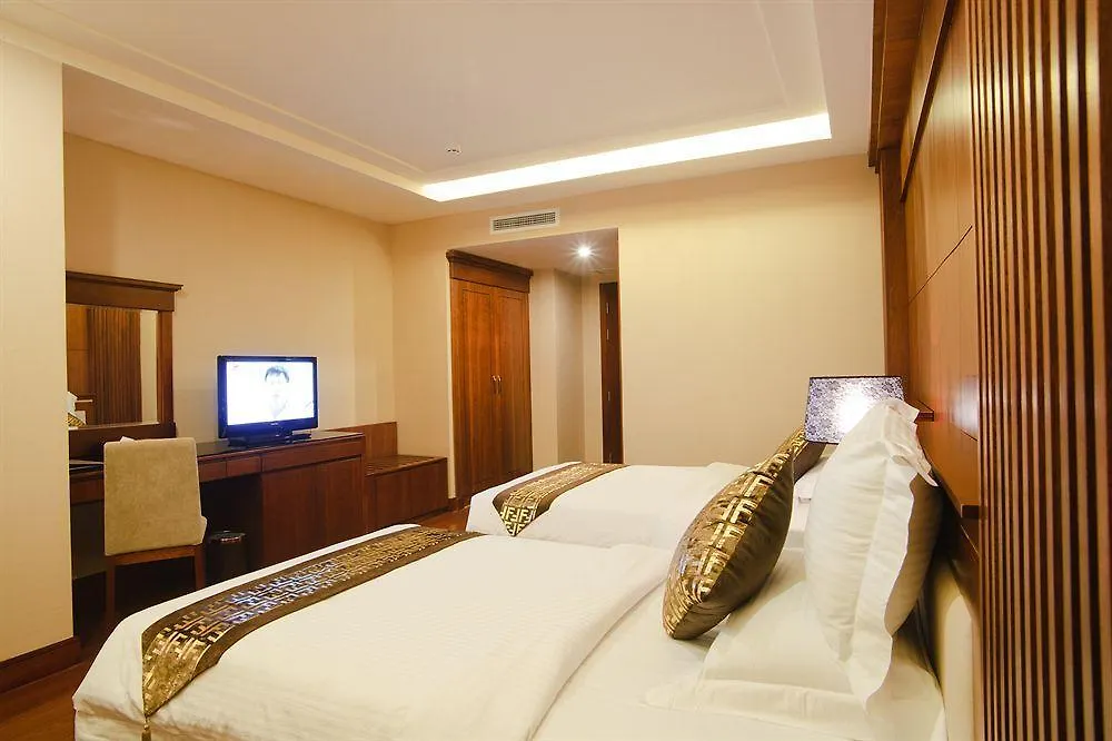 Nhat Ha L'Opera Hotel Ho Chi Minh City