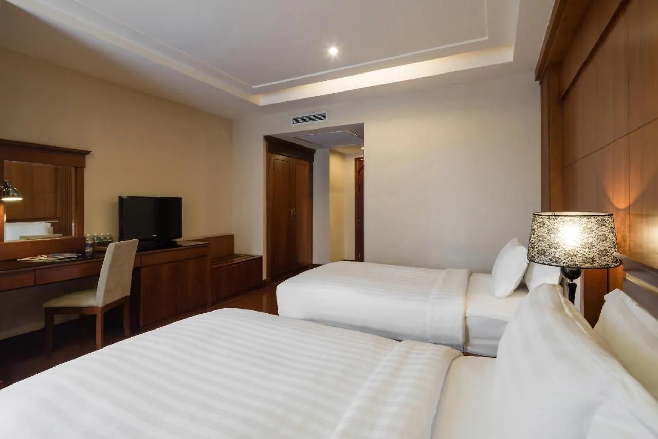 Nhat Ha L'Opera Hotel Cidade de Ho Chi Minh 4*,